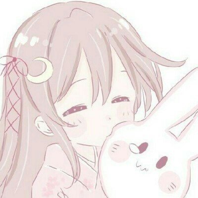 男童被生父女友抱起来往地上摔